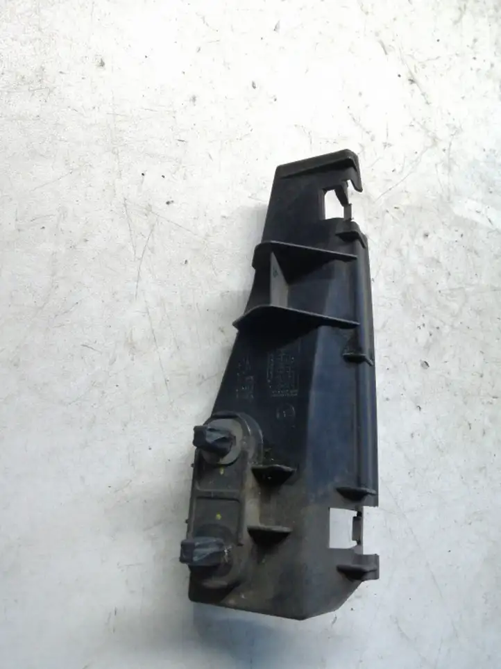 Toyota Corolla Verso AR10 (2004 - 2009) 525620F010 Кронштейн заднего бампера — фото 1