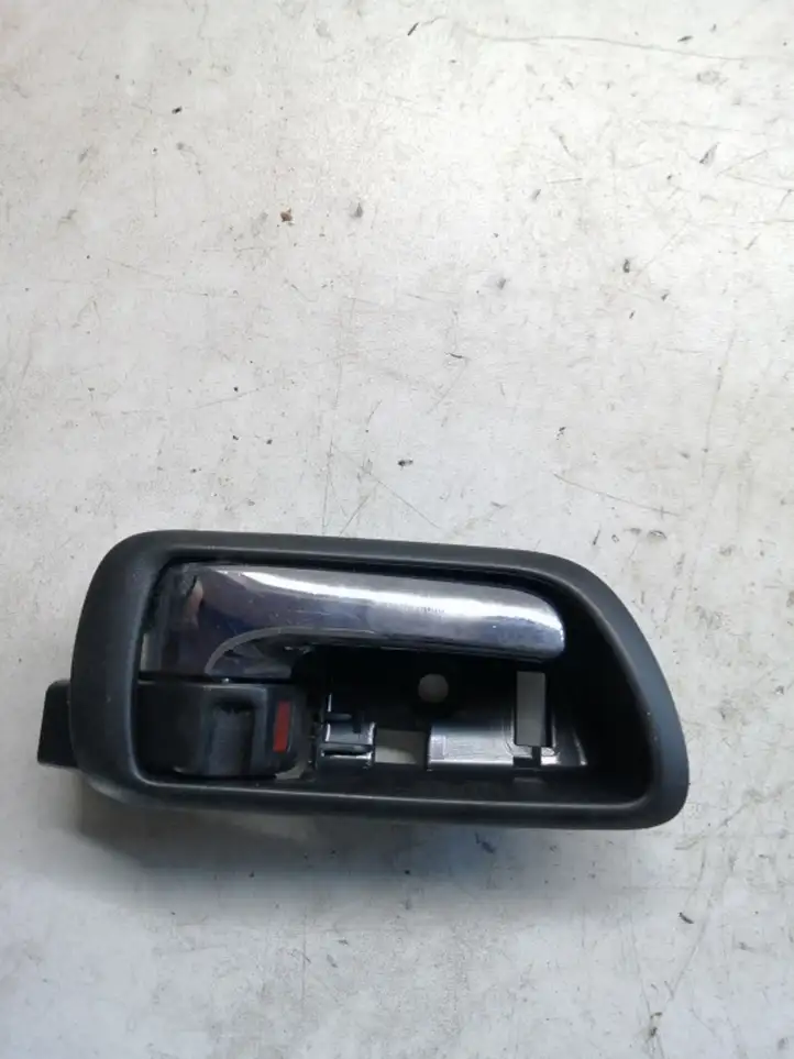 Toyota Corolla Verso AR10 (2004 - 2009) 692050F010 Внутренняя ручка двери — фото 1