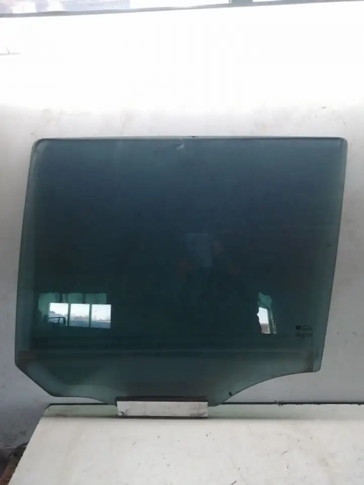 Opel Zafira B (2003 - 2006) 43R001604 Стекло задней двери — фото 1