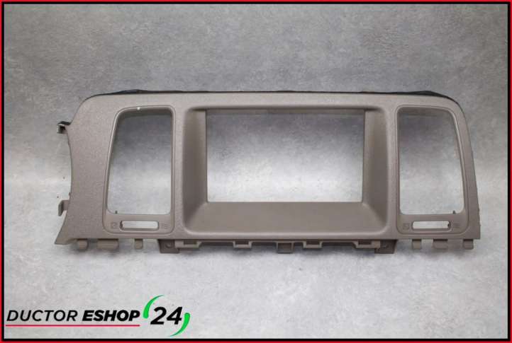 E8234112100 Nissan Murano Z51 Radijos/ navigacijos apdaila