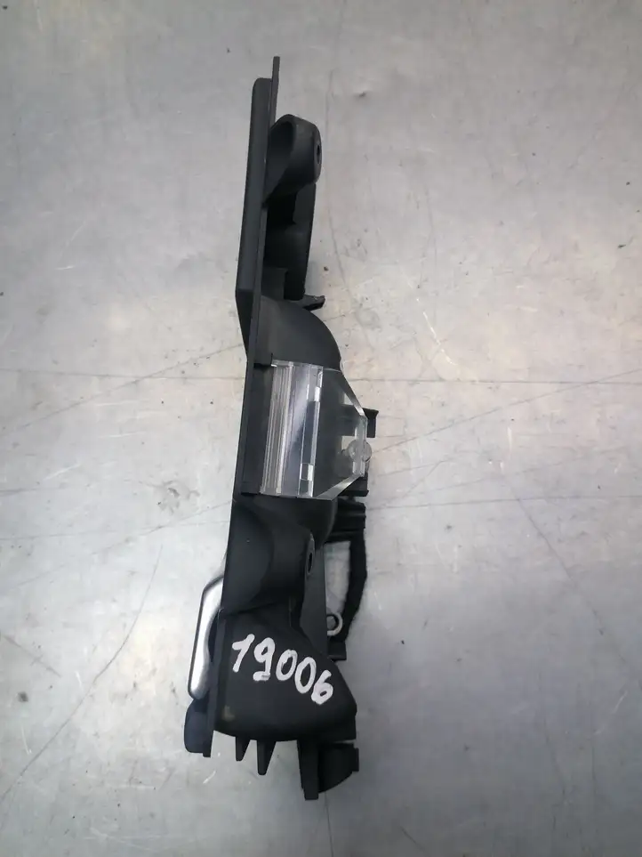 Audi A4 S4 B7 8E 8H (2004 - 2009) 8E0839020 Внутренняя ручка задней двери — фото 2