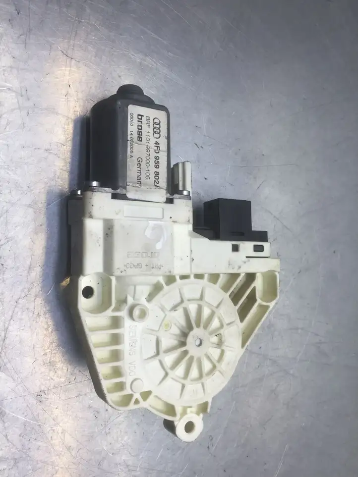 Audi A6 S6 C6 4F (2004 - 2008) 4F0959802 Стеклоподъемник задней двери — фото 3