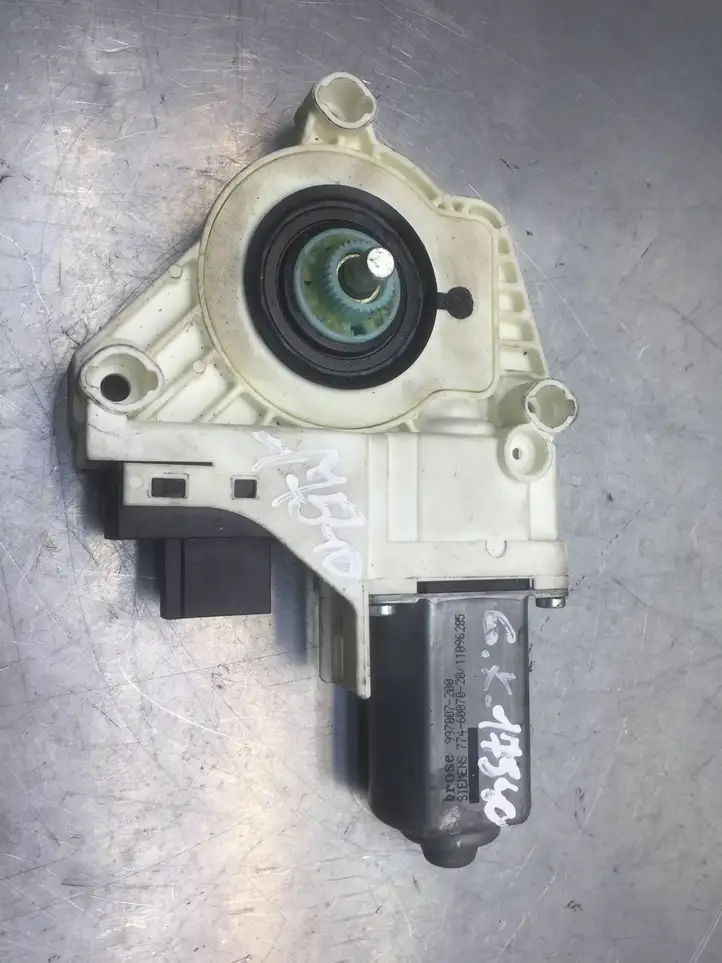 Audi A6 S6 C6 4F (2004 - 2008) 4F0959801 Стеклоподъемник задней двери — фото 1