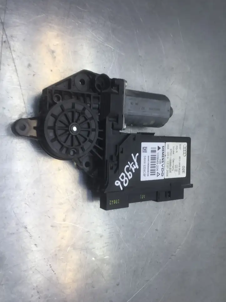 Audi A4 S4 B7 8E 8H (2004 - 2009) 8E0959802 Стеклоподъемник задней двери — фото 2