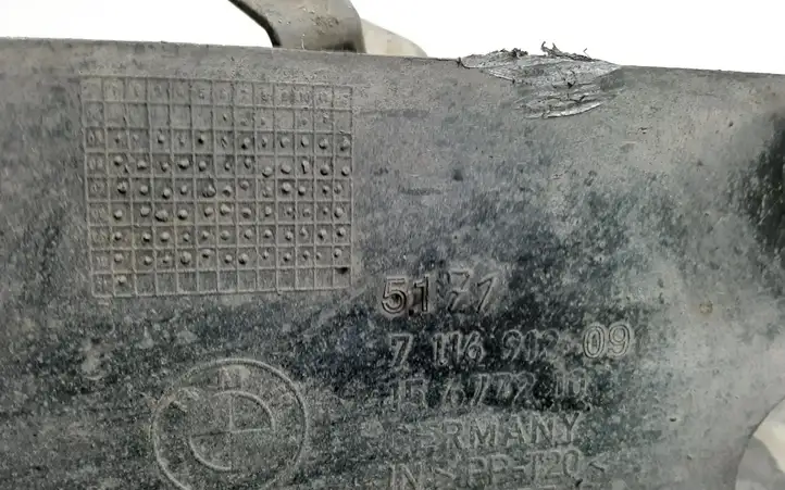 BMW 3 E90 E91 (2005 - 2012)  7116912 Защита дна задней ходовой части