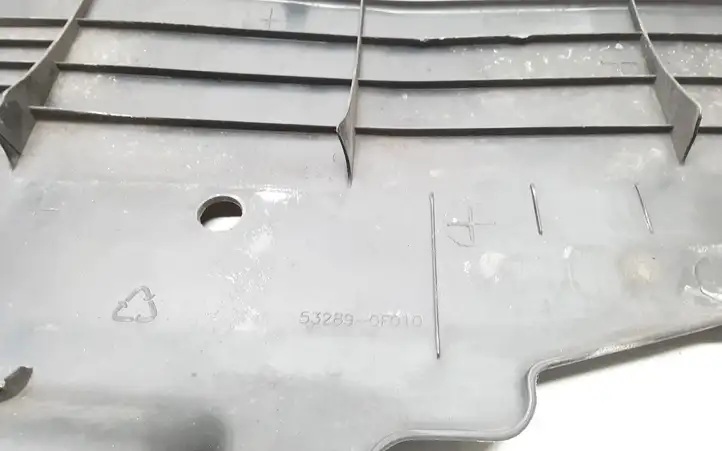Toyota Corolla Verso AR10 (2004 - 2009) 532890F010 Облицовка радиатора — фото 3