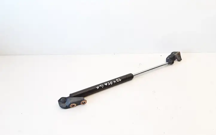 Toyota Avensis Verso (2001 - 2004) 6896044080 Амортизатор крышки багажника — фото 3