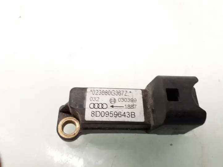 Audi A4 S4 B5 8D (1999 - 2001) 8D0959643B Датчик удара SRS — фото 3