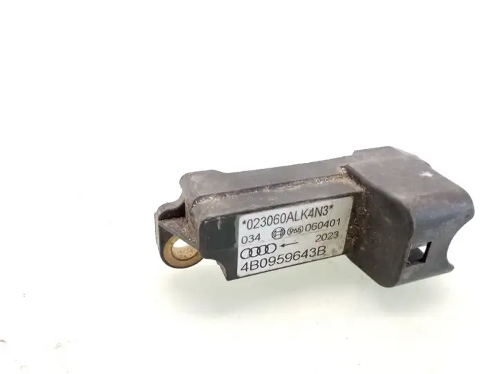 Audi A4 S4 B5 8D (1999 - 2001) 4B0959643B Датчик удара SRS — фото 3