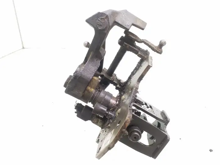 Ford Mondeo Mk III (2000 - 2007) 1S7R7201AE Механизм переключения передач КПП (в коробке) — фото 2
