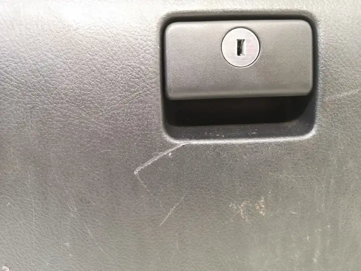Toyota Corolla Verso E121 (2004 - 2007) 555510F010 Вещевой ящик — фото 2
