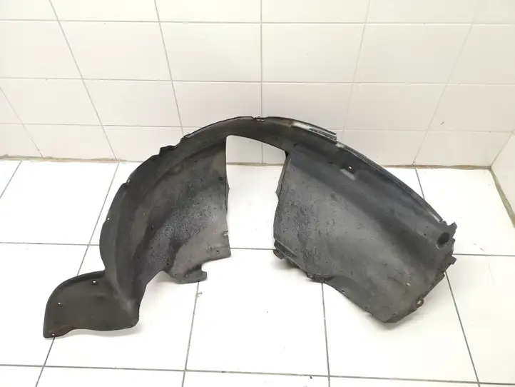 Volkswagen Transporter-Caravelle (2003 - 2009)  7H0809961A Подкрылок