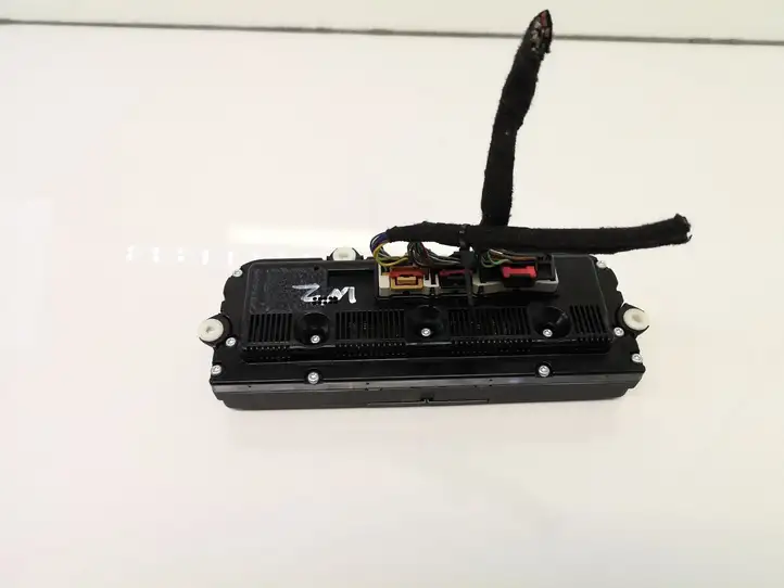 Skoda Octavia Mk2 (1Z) (2004 - 2013)   Блок управления кондиционера воздуха / климата/ печки (в салоне)