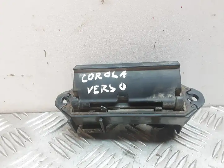 Toyota Corolla Verso E121 (2001 - 2004)   Ручка задней крышки