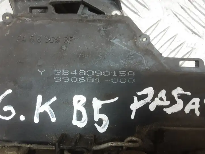Volkswagen PASSAT B5 (1997 - 2000) 3B4839015A Замок задней двери — фото 4