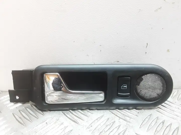 Volkswagen PASSAT B5 (1997 - 2000) 3B0839113 Внутренняя ручка задней двери — фото 1