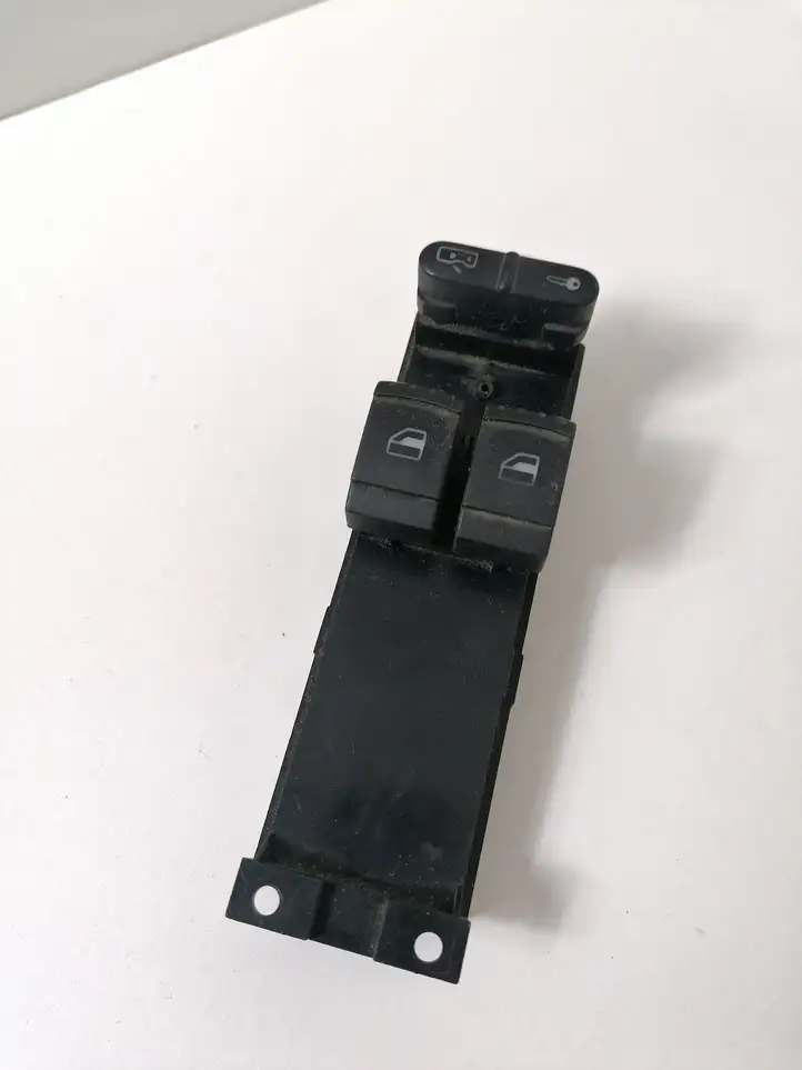 Volkswagen PASSAT B5.5 (2001 - 2005) 1J3959857B Блок кнопок стеклоподъемников — фото 1