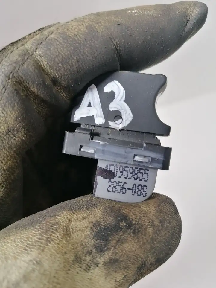 Audi A3/S3 8P (2008 - 2013) 4F0959855 Блок кнопок стеклоподъемников — фото 2