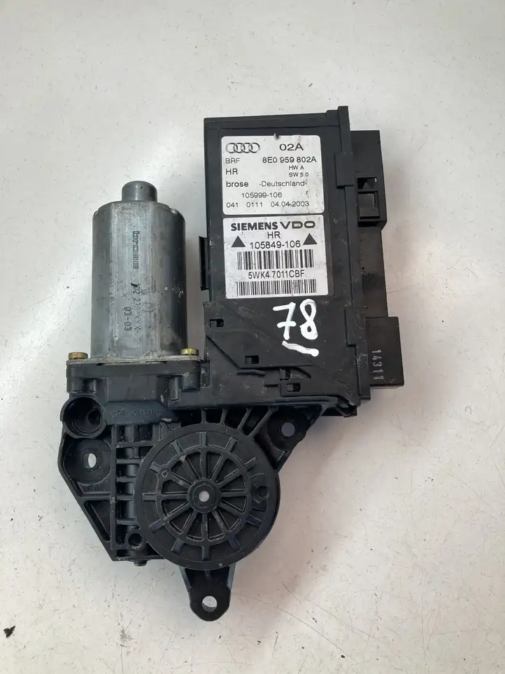 Audi A4 S4 B6 8E 8H (2000 - 2006) 8E0959802A Стеклоподъемник задней двери — фото 1