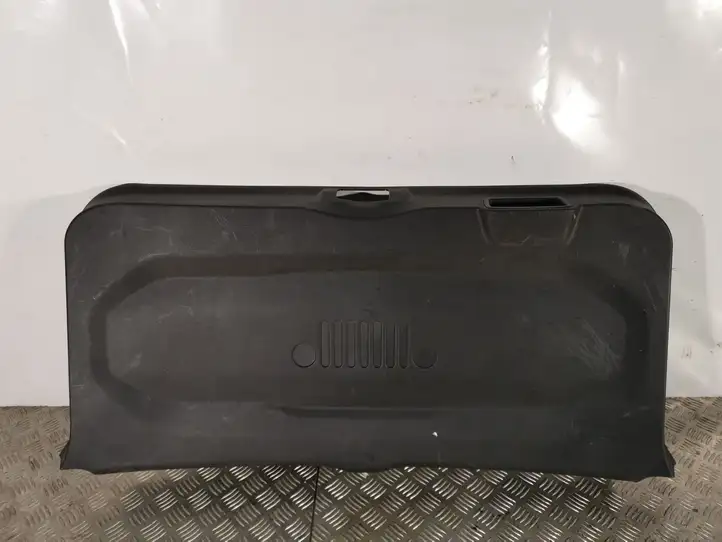 Jeep Renegade (2014 - ) Обшивка багажника — фото 1