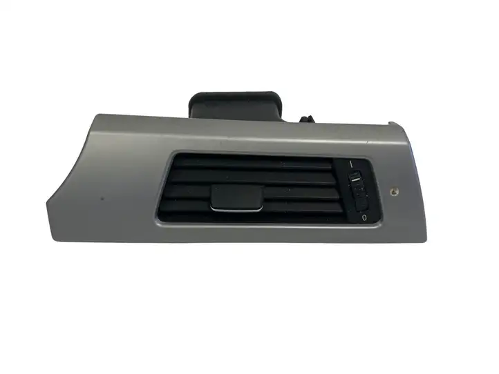 BMW 3 E90 E91 (2005 - 2012) 9123300 Боковой воздушный дефлектор — фото 1