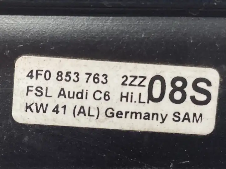 Audi A6 S6 C6 4F (2004 - 2008) 4F08537632ZZ Накладка стекла задней двери — фото 3