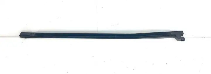 Citroen C4 (2004 - 2008) Накладка стекла задней двери — фото 2