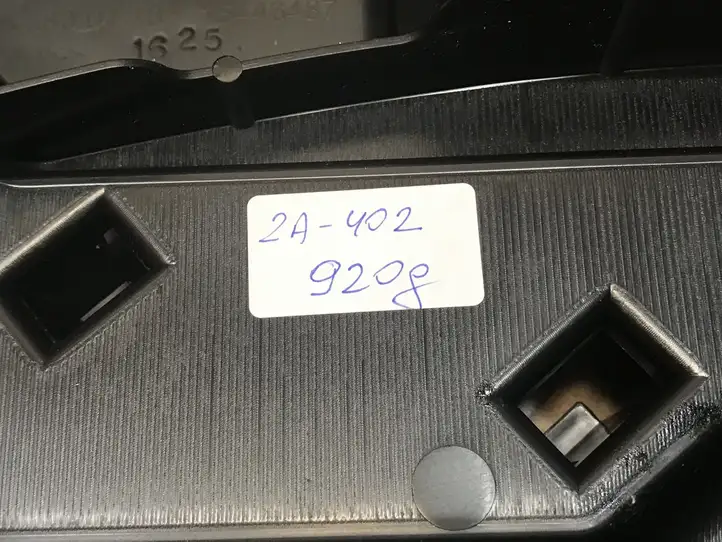 Mercedes-Benz GL X166 (2013 - 2019) A1666800118 Прочие детали салона — фото 5