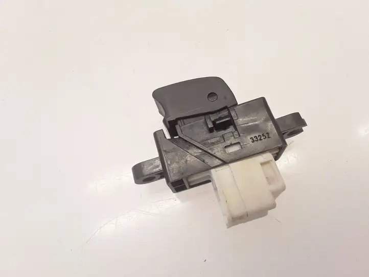 Nissan Almera (2000 - 2006) 3325Z Блок кнопок стеклоподъемников — фото 3