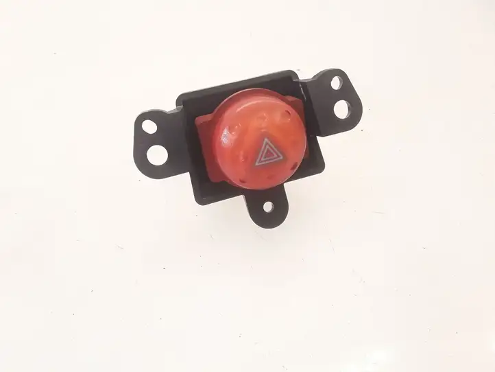 Nissan Almera (2000 - 2006) NILES06016 Включатель аварийных фонарей — фото 1