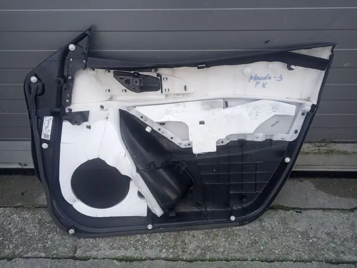 Mazda 3 II (2013 - 2017) Обшивка передней двери — фото 2