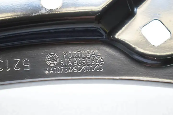 Skoda Rapid (NH) (2012 - 2019) 5JA805932A Верхняя панель радиатора — фото 6