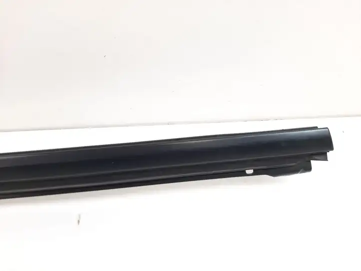 Porsche Panamera (970) (2009 - 2013) 97053615607 Накладка стекла задней двери — фото 12
