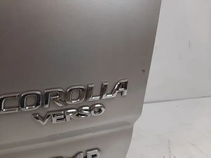 Toyota Corolla Verso AR10 (2004 - 2009) Крышка багажника — фото 2