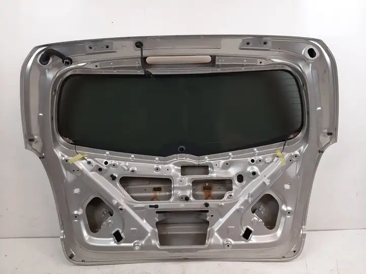 Toyota Corolla Verso AR10 (2004 - 2009) Крышка багажника — фото 21