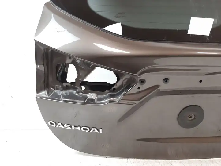 Nissan Qashqai (2013 - 2017) Крышка багажника — фото 8