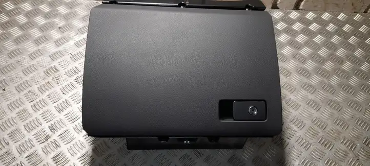 Volkswagen PASSAT B6 (2005 - 2010) 3C1857114 Вещевой ящик — фото 2