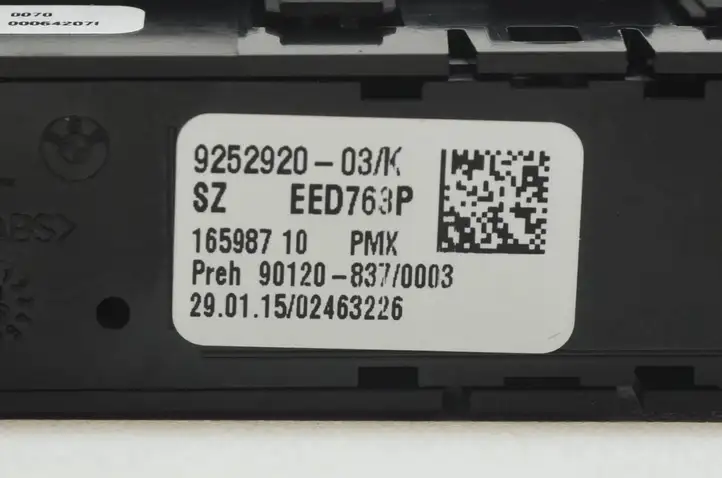 BMW 3 F30 F35 F31 (2012 - 2018) 9252920 Кнопка фаркопа в багажнике — фото 18