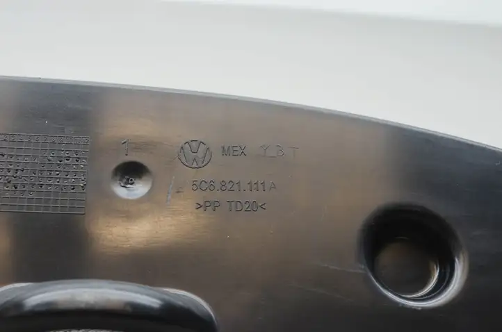 Volkswagen Jetta VI (2011 - 2018) 5C6821111A Другая часть кузова — фото 6