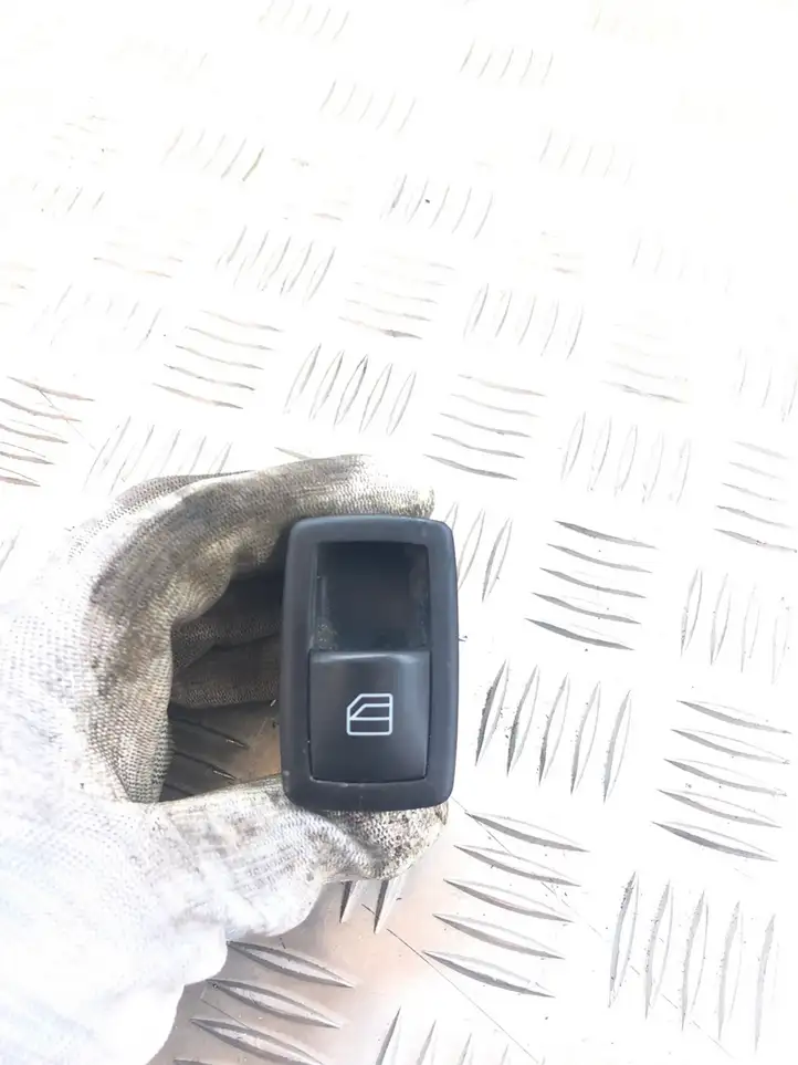 Mercedes-Benz R W251 (2005 - 2013) A2518200510 Блок кнопок стеклоподъемников — фото 1