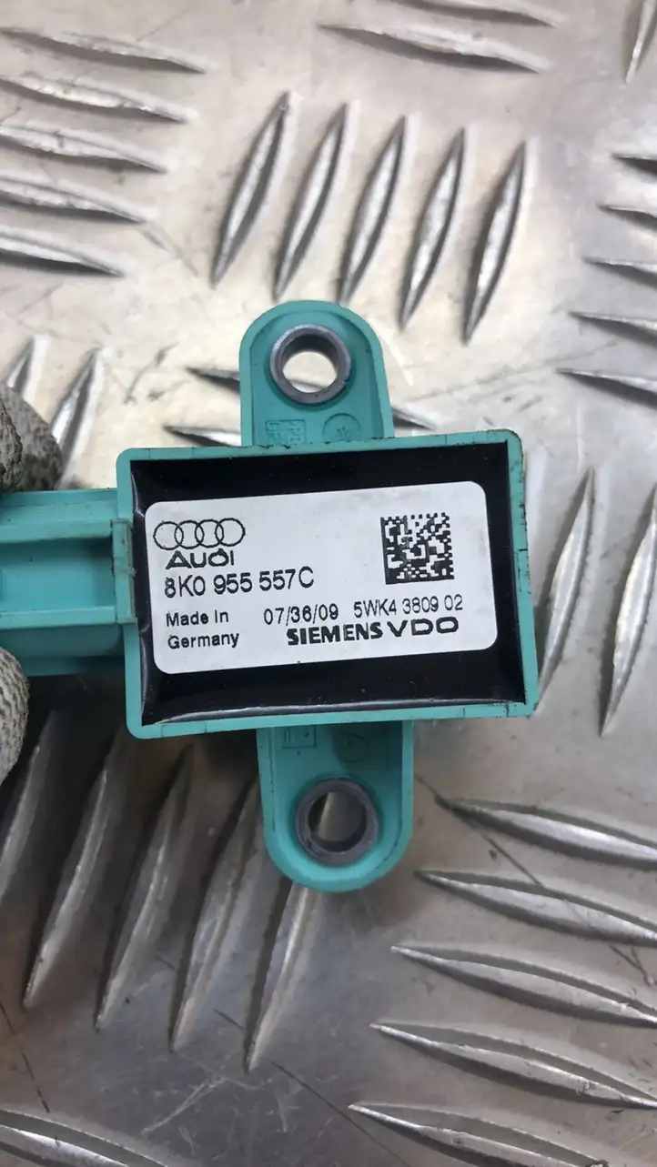 Audi A5 8T 8F (2007 - 2011) 8K0955557C Датчик удара SRS — фото 3