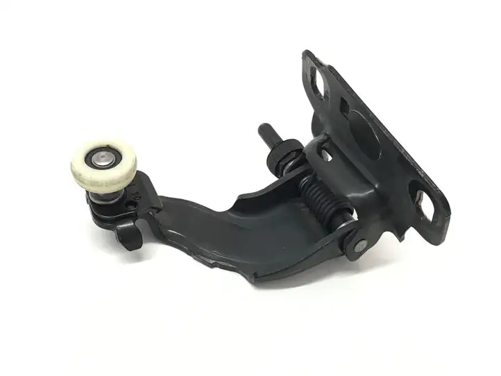Ford B-MAX (2012 - 2018) AV11R25028AF Средняя направляющая ролика раздвижной двери — фото 1