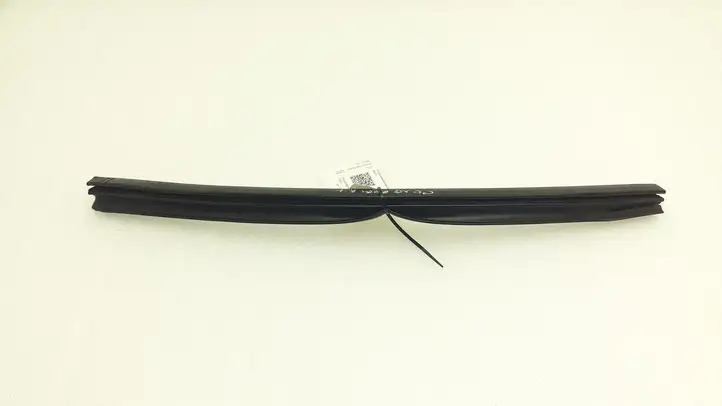 Mini Cooper Countryman R60 (2010 - 2016) 9807075 Уплотнитель стекла задней двери — фото 4