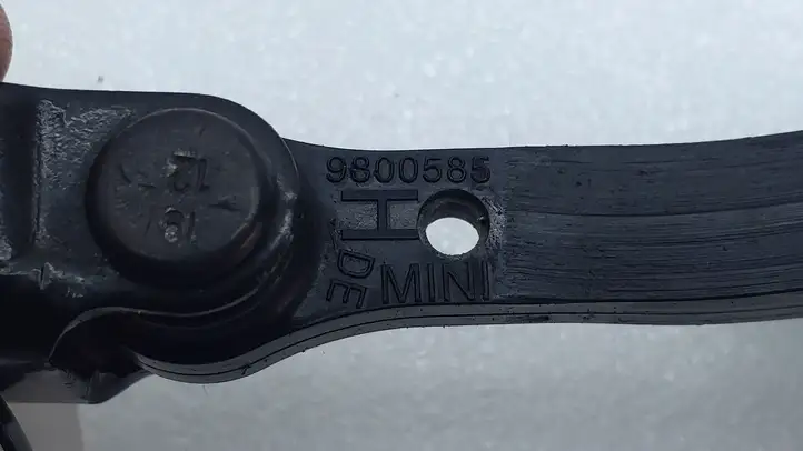 Mini Cooper Countryman R60 (2010 - 2016) 9800585 Ограничитель задней двери — фото 2