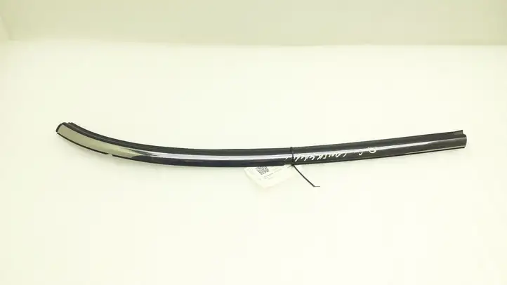 Mini Cooper Countryman R60 (2010 - 2016) 9803780 Облицовка заднего бокового стекла — фото 1