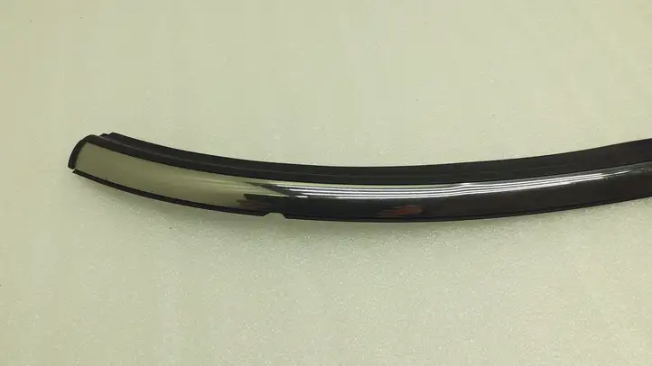 Mini Cooper Countryman R60 (2010 - 2016) 9803780 Облицовка заднего бокового стекла — фото 5