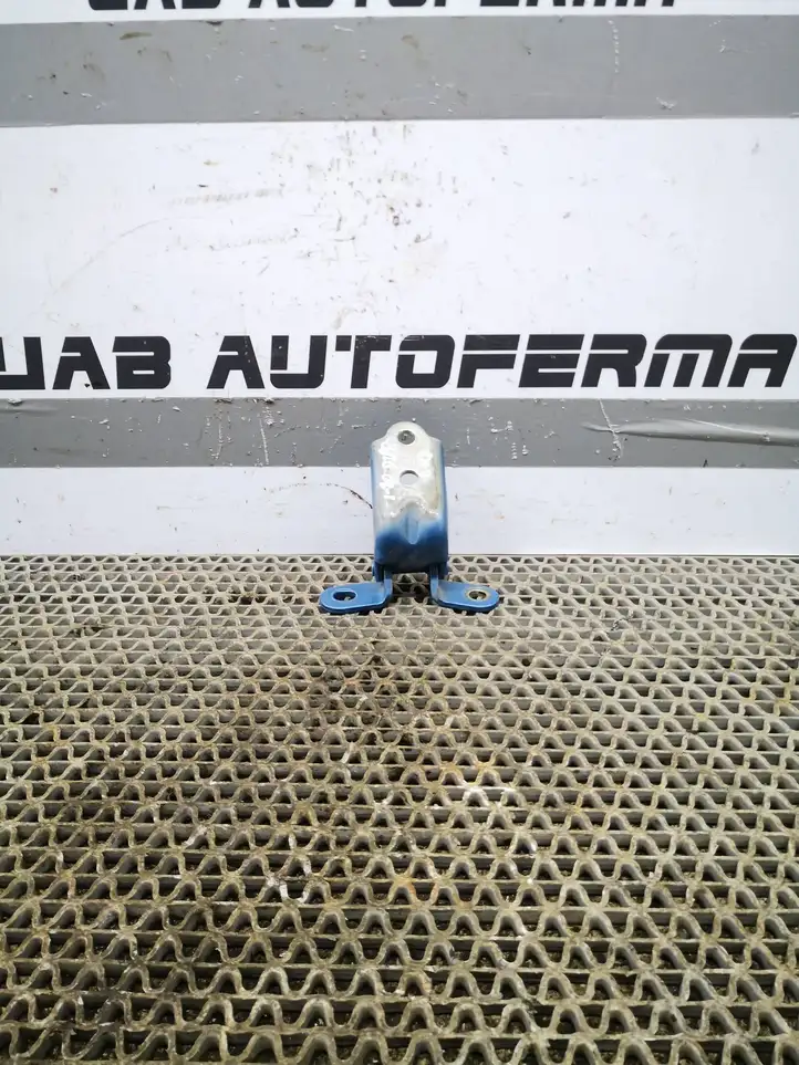 Hyundai i30 (2012 - 2015) A046057 Верхняя петля передней двери — фото 1