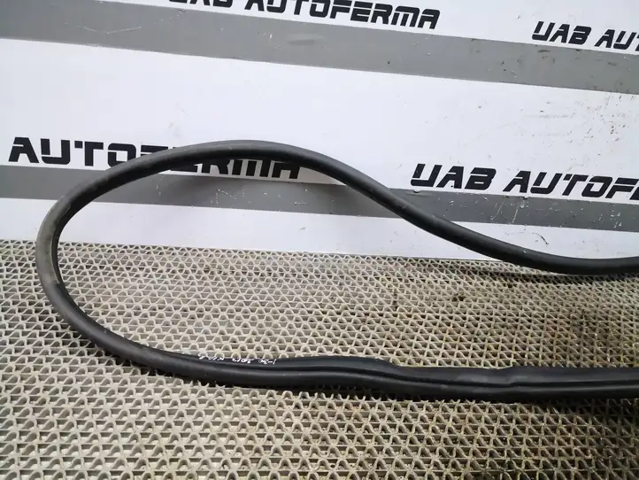 Hyundai i30 (2012 - 2015) Уплотнитель кузова — фото 3