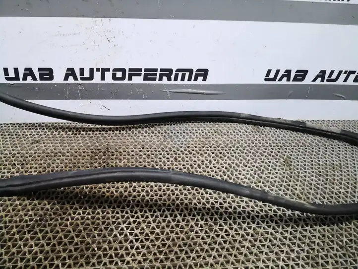 Hyundai i30 (2012 - 2015) Уплотнитель кузова — фото 4