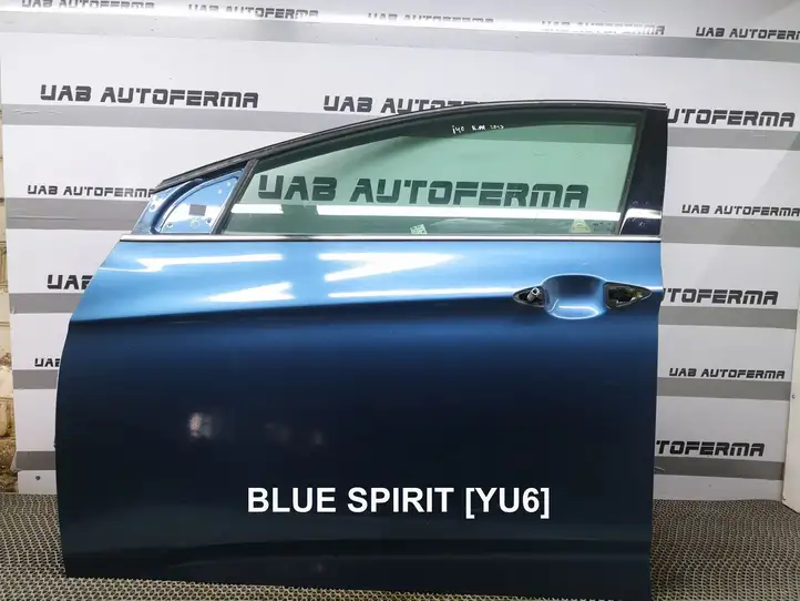 Hyundai i40 (2011 - ) Дверь — фото 1